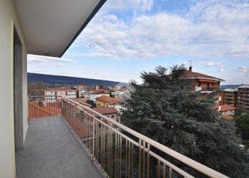 Appartamento Via Alcide de Gasperi, Ivrea - foto 5