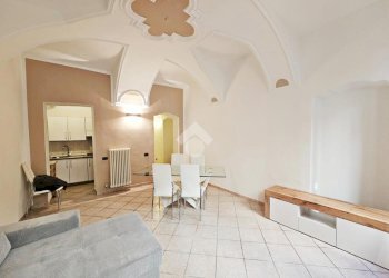 Two-room apartment Via Castellazzo, Ivrea - photo 2