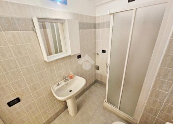 Two-room apartment Via Castellazzo, Ivrea - photo 10