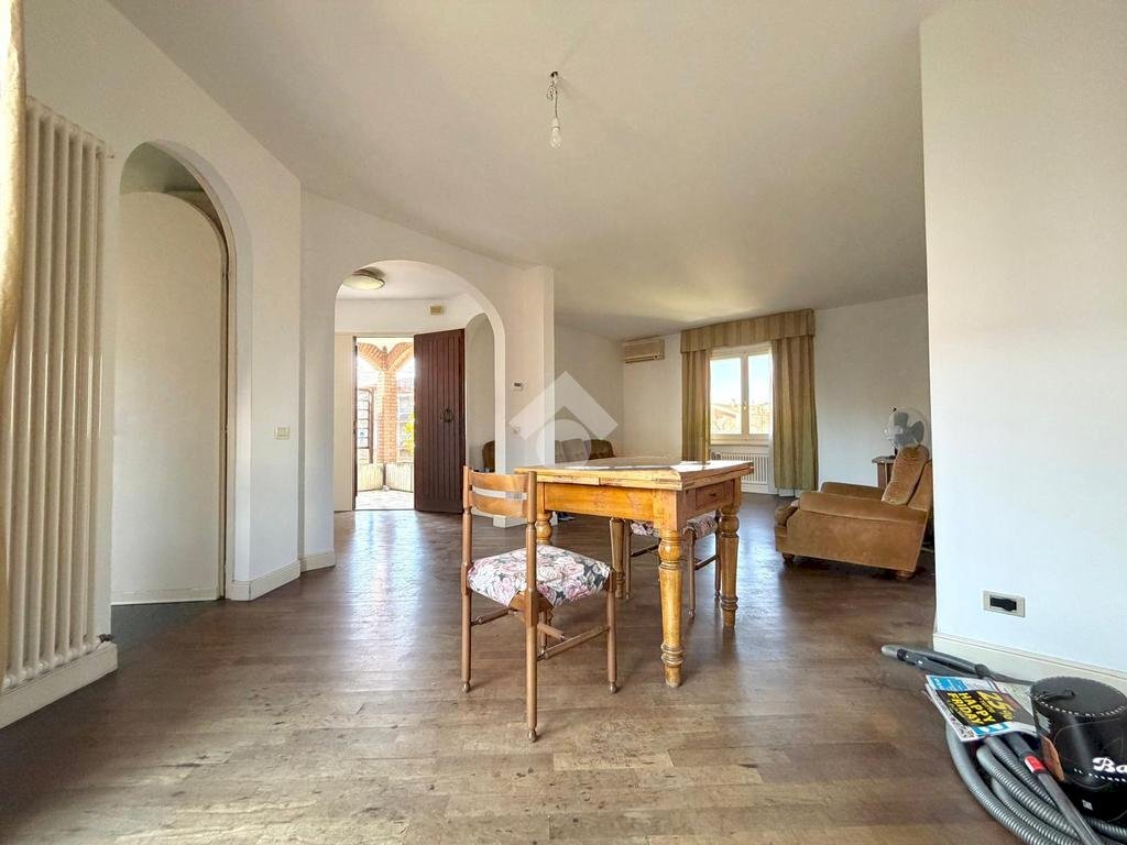 Villa a Schiera Via della Repubblica, Russi - foto 2