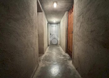 Three-room apartment Via Q. Ballara, Cameri - photo 17