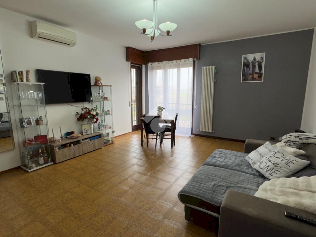 Three-room apartment Via vescovo garibaldo, Inzago - photo 1