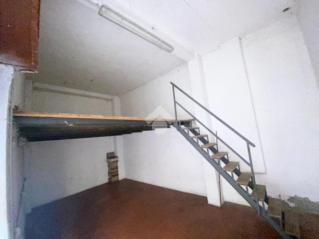 Box Via Corsico, Milano (zona Porta Genova) - foto 3