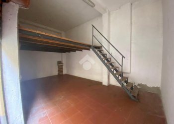 Box Via Corsico, Milano (zona Porta Genova) - foto 2