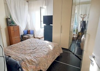 Monolocale via San Bartolomeo del Fossato, Genova (zona Sampierdarena) - foto 3