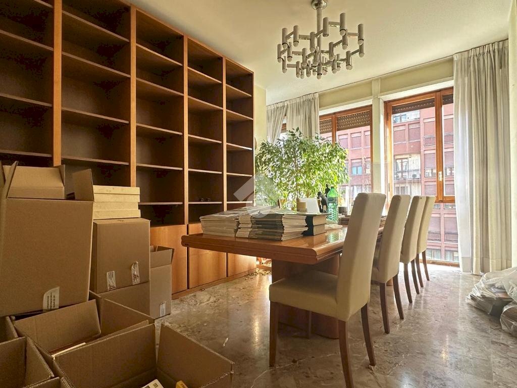 Quadrilocale Via giuseppe frua, Milano (zona Washington) - foto 2