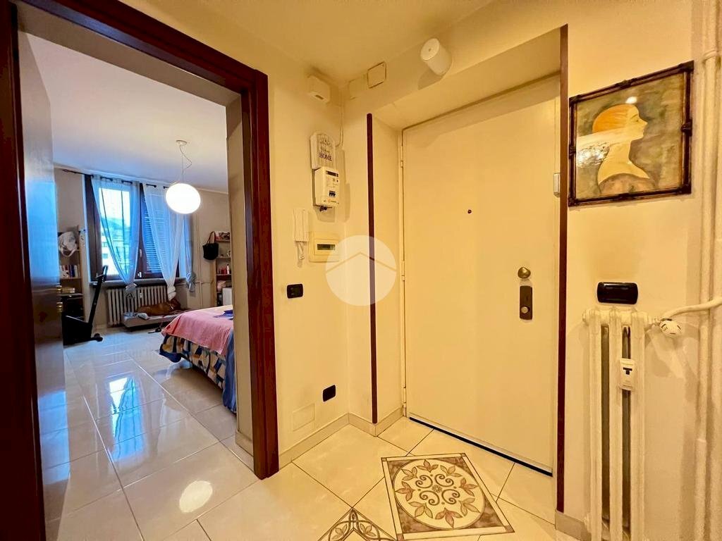 Three-room apartment Via Legnone, Milano (neighborhood Maciachini) - photo 3