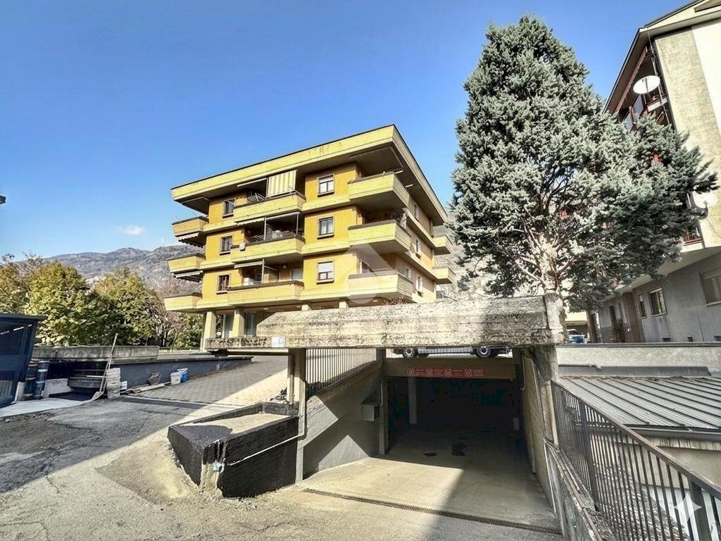 Box Corso Saint, Aosta - foto 2