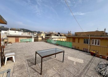 Quadrilocale Via de cavero, Genova (zona Cornigliano) - foto 2