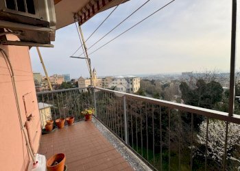 Bilocale Via Guido Agosti, Genova (zona Cornigliano) - foto 1