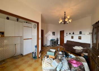 Bilocale Via Guido Agosti, Genova (zona Cornigliano) - foto 8