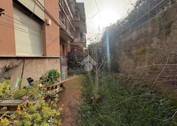 Trilocale Via Guido Agosti, Genova (zona Cornigliano) - foto 2