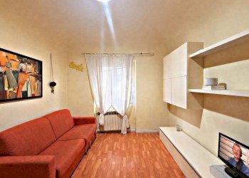 Quadrilocale Via XX Settembre, Savona (zona Centro) - foto 1