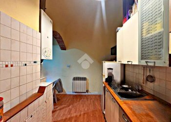 Quadrilocale Via XX Settembre, Savona (zona Centro) - foto 6