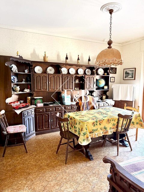 Three-room apartment Castino, Castino - photo 2