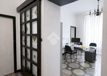 Appartamento Corso Andrea Podesta', Genova (zona Carignano) - foto 8