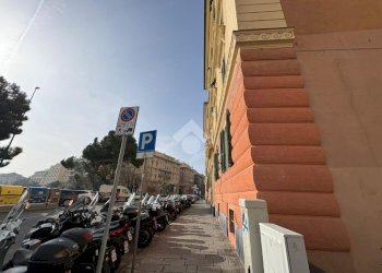Appartamento Corso Andrea Podesta', Genova (zona Carignano) - foto 44