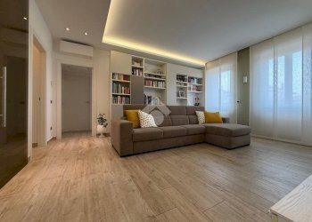 Trilocale Via Michelangelo Buonarroti, Bussero - foto 2