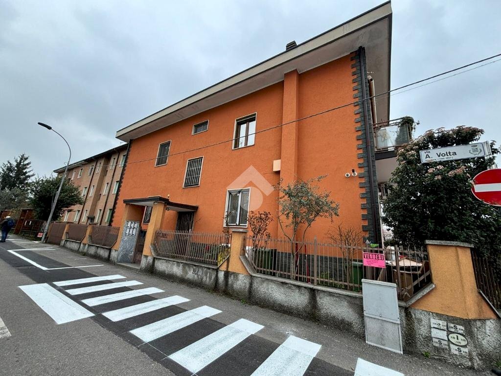 Bilocale Via Alessandro Volta, Pero - foto 2