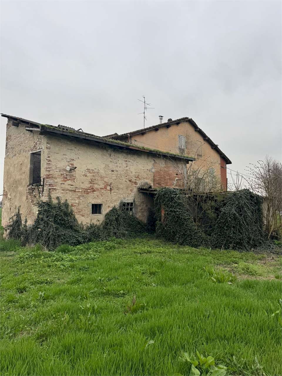 Villa Modena (zona Circoscrizione 1) - foto 2