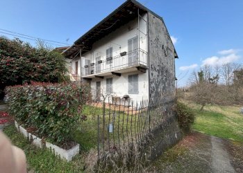 Casa indipendente Via vaglio, Varallo Pombia - foto 2