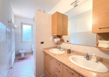 Casa indipendente Regione Vallerana, Alice Bel Colle - foto 32