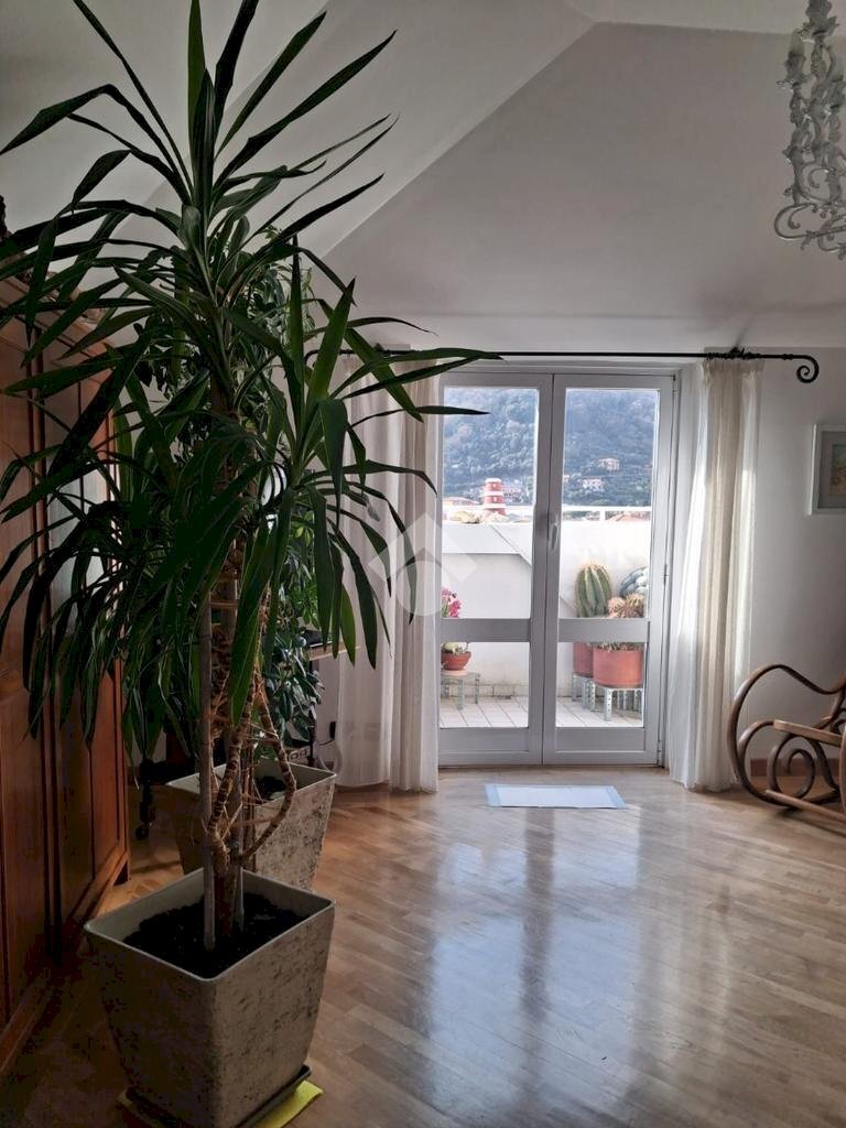 Apartment Via alla Basilica dei Fieschi, Cogorno - photo 1