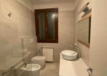 Four-room apartment Imola - photo 15