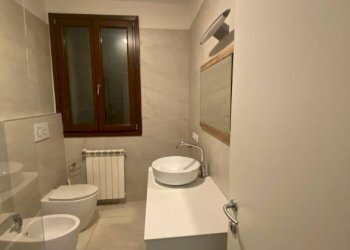 Four-room apartment Imola - photo 17