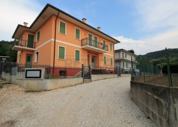 Esterno - Appartamento Via Valle 70, Sarego - foto 12