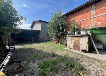 IMG-20251001-WA0004.jpg - Rustico Via Indipendenza 19, Puegnago sul Garda - foto 3