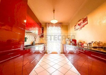 WhatsApp Image 2025-04-10 at 11.49.17 (5).jpeg - Appartamento Via Papa Giovanni XXIII, Desenzano del Garda - foto 2