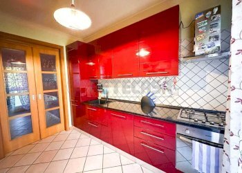 WhatsApp Image 2025-04-10 at 11.49.17.jpeg - Appartamento Via Papa Giovanni XXIII, Desenzano del Garda - foto 3