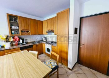 WhatsApp Image 2024-04-09 at 11.36.03 (2).jpeg - Quadrilocale Via Giuseppe Ciotti, Montichiari - foto 3