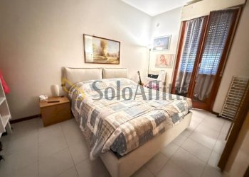 CAMERA - Three-room apartment Seregno - photo 12