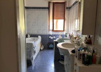 4a85a232-ca87-4ac7-acc7-164eeb41112b.jpg - Casa semi indipendente Via Provinciale 114, Castelnuovo Magra - foto 23