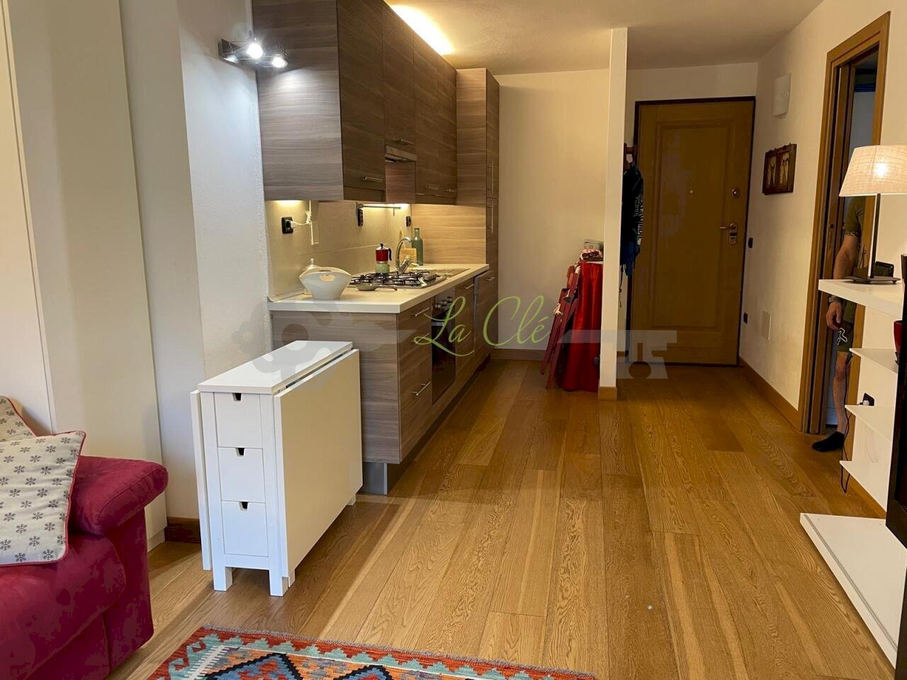 AFFITTO VERRAND - SOGGIORNO CON ZONA PRANZO E CUCI - Two-room apartment Route de Verrand, Prè-Saint-Didier - photo 2