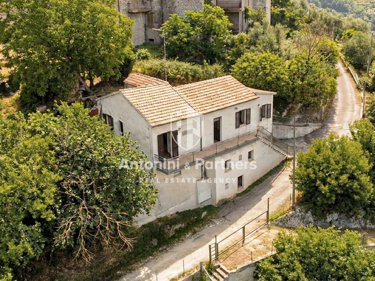 la casa di greg 23.jpg - Casa indipendente Strada Provinciale 421 421, Massa Martana - foto 1