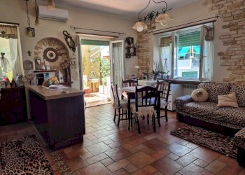 cucina sala.jpeg - Appartamento Via Costaguta, Rapallo - foto 10