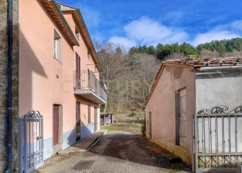 1000008960.jpg - Casale Via del Passerino 1, Santa Fiora - photo 12