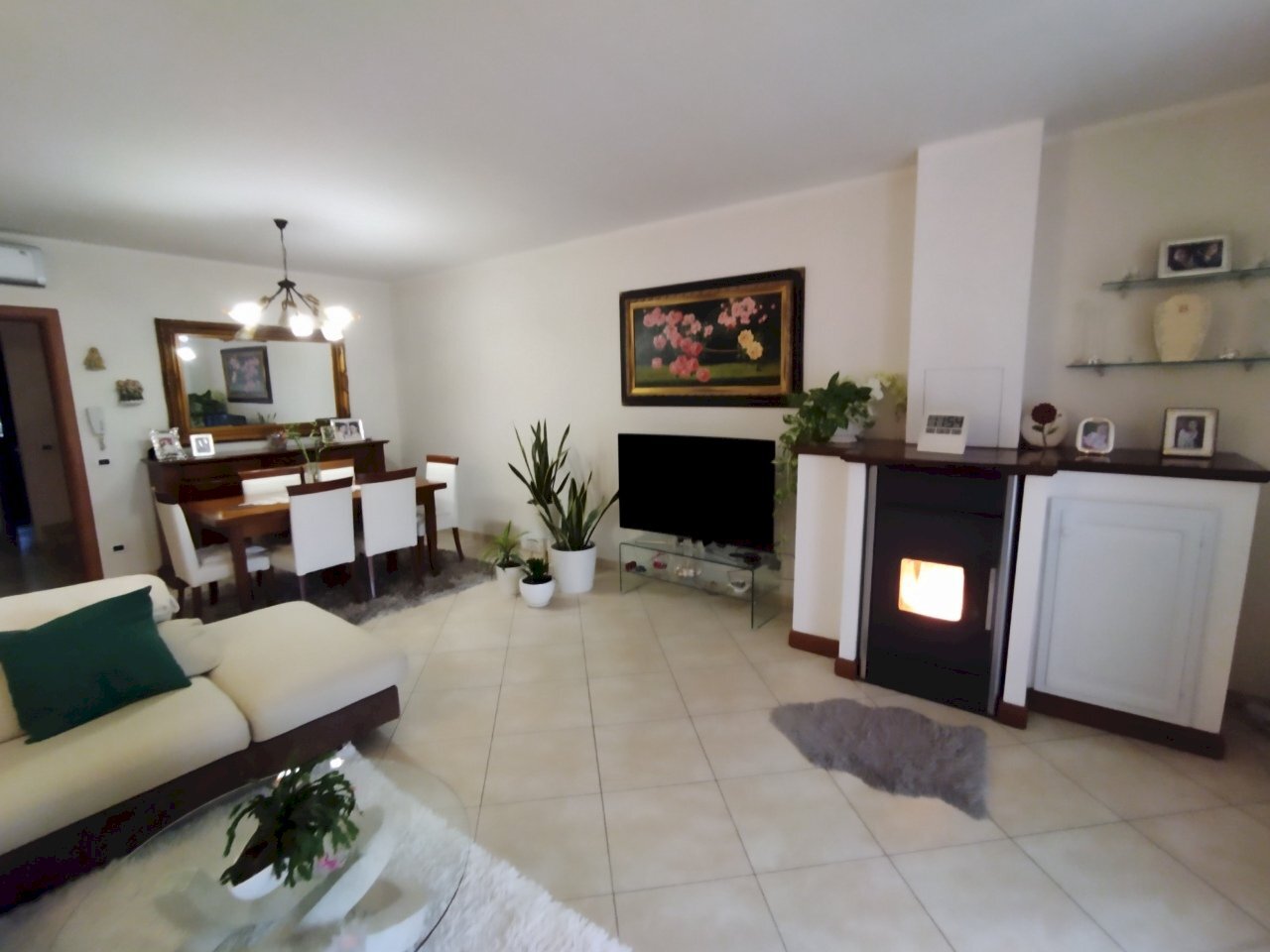 IMG_20250213_115459 (2).jpg - Villa Via Pietro Nenni 2B, Martignana di Po - foto 1