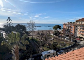 PXL_20260221_085240365.jpg - Attico Viale Europa 5, San Bartolomeo al Mare - foto 10