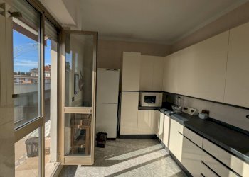 PXL_20260221_085329338.jpg - Attico Viale Europa 5, San Bartolomeo al Mare - foto 13