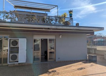 PXL_20260221_085212684.jpg - Attico Viale Europa 5, San Bartolomeo al Mare - foto 19