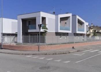 Villa Via Teresa Noce, Castel Maggiore - foto 10