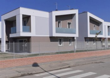 Villa Via Teresa Noce, Castel Maggiore - foto 12