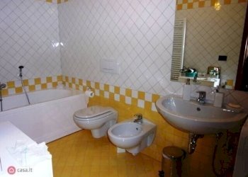 Three-room apartment Viale della Vittoria, 24, Bardonecchia - photo 17