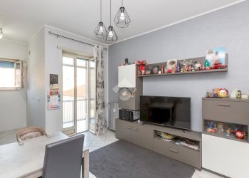 Three-room apartment Via N. Bixio, Beinasco - photo 6