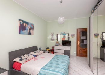 Three-room apartment Via N. Bixio, Beinasco - photo 13