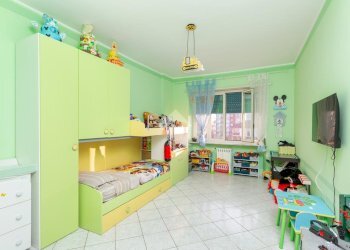 Three-room apartment Via N. Bixio, Beinasco - photo 15